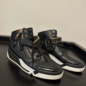 Versace Medusa High Top Sneaker BCOOC